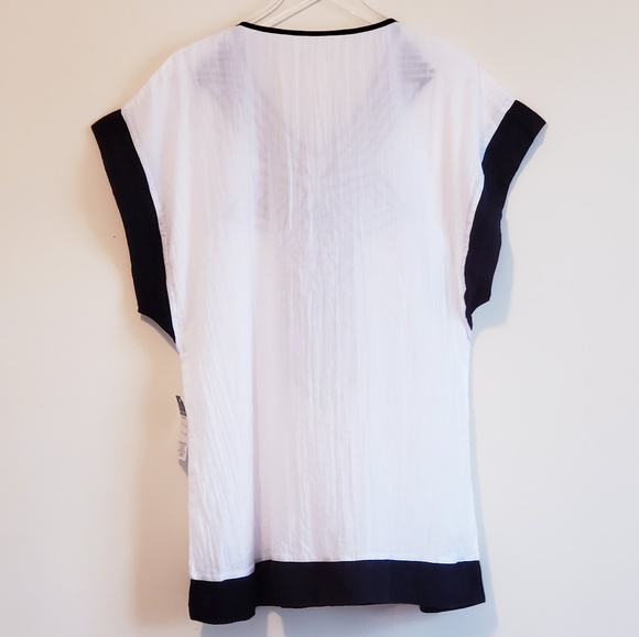 Beach Coverup White and Black Summery Tunic - Picture 2 of 3